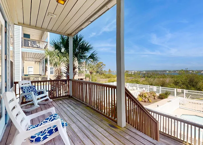 Lagoon-front Dog-friendly Duplex With Heated Outdoor Pool Hot Tub & Ac Gulf Shores